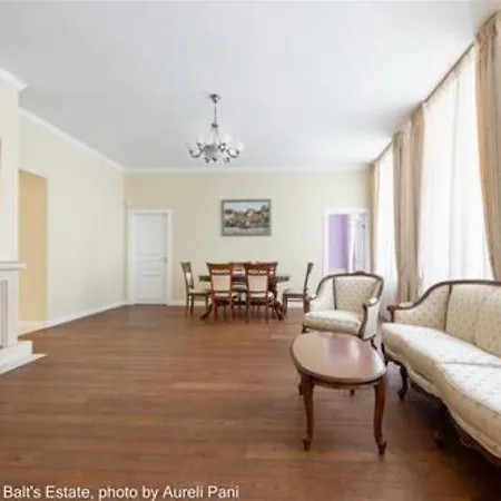 Dome Center Apartmán